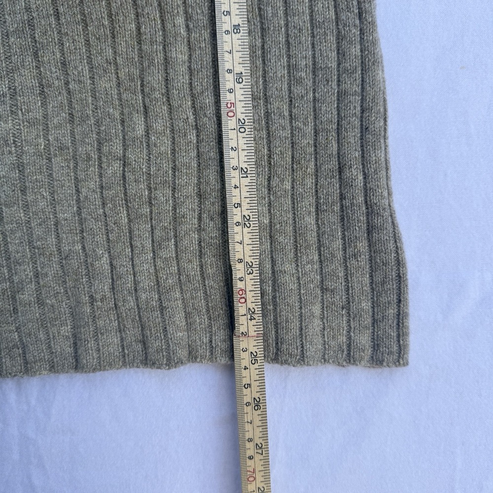 Khaite Rare Juni 100% Cashmere Cardigan‎ Sweater Medium Oatmeal Lightweight Lux - Picture 10 of 10